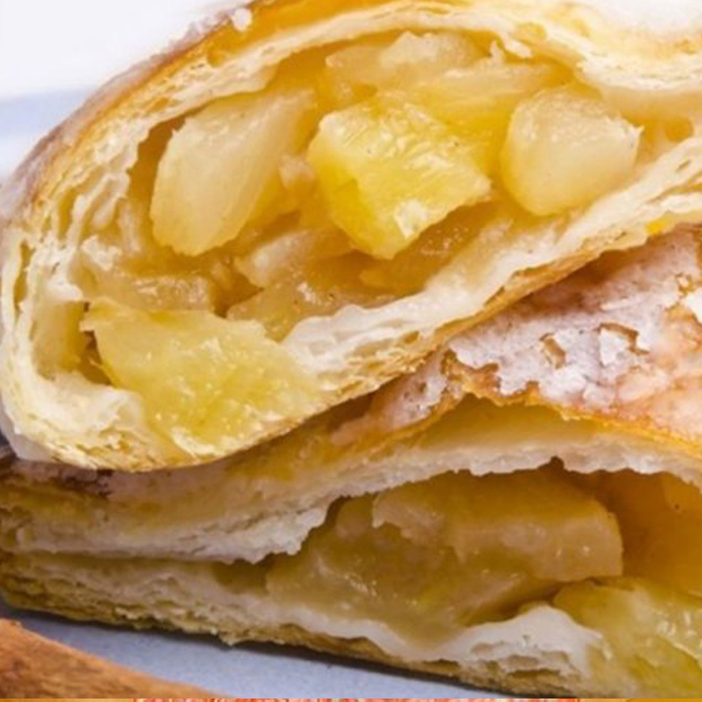 Sweet Apple Chebureky House