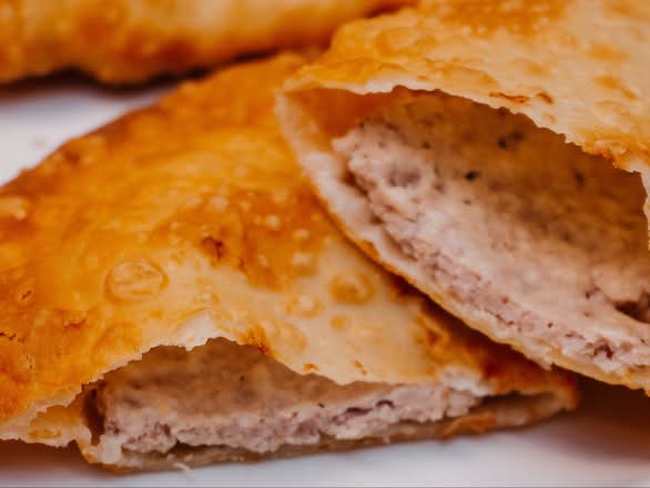 chebureky-house-pork-chebyrek