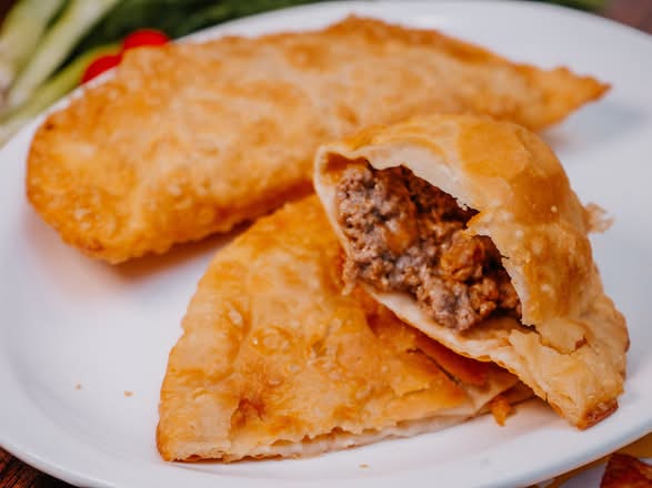 chebureky-house-marbled-beef-cheese-cheburek
